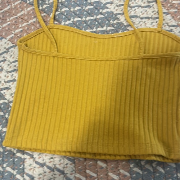 Never worn tank top - Picture 2 of 2